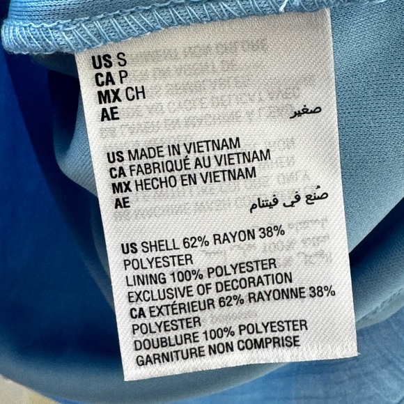 JM collection. Off shoulder blouse. Size Small. Retails: $54.50. NWT. - Picture 10 of 15